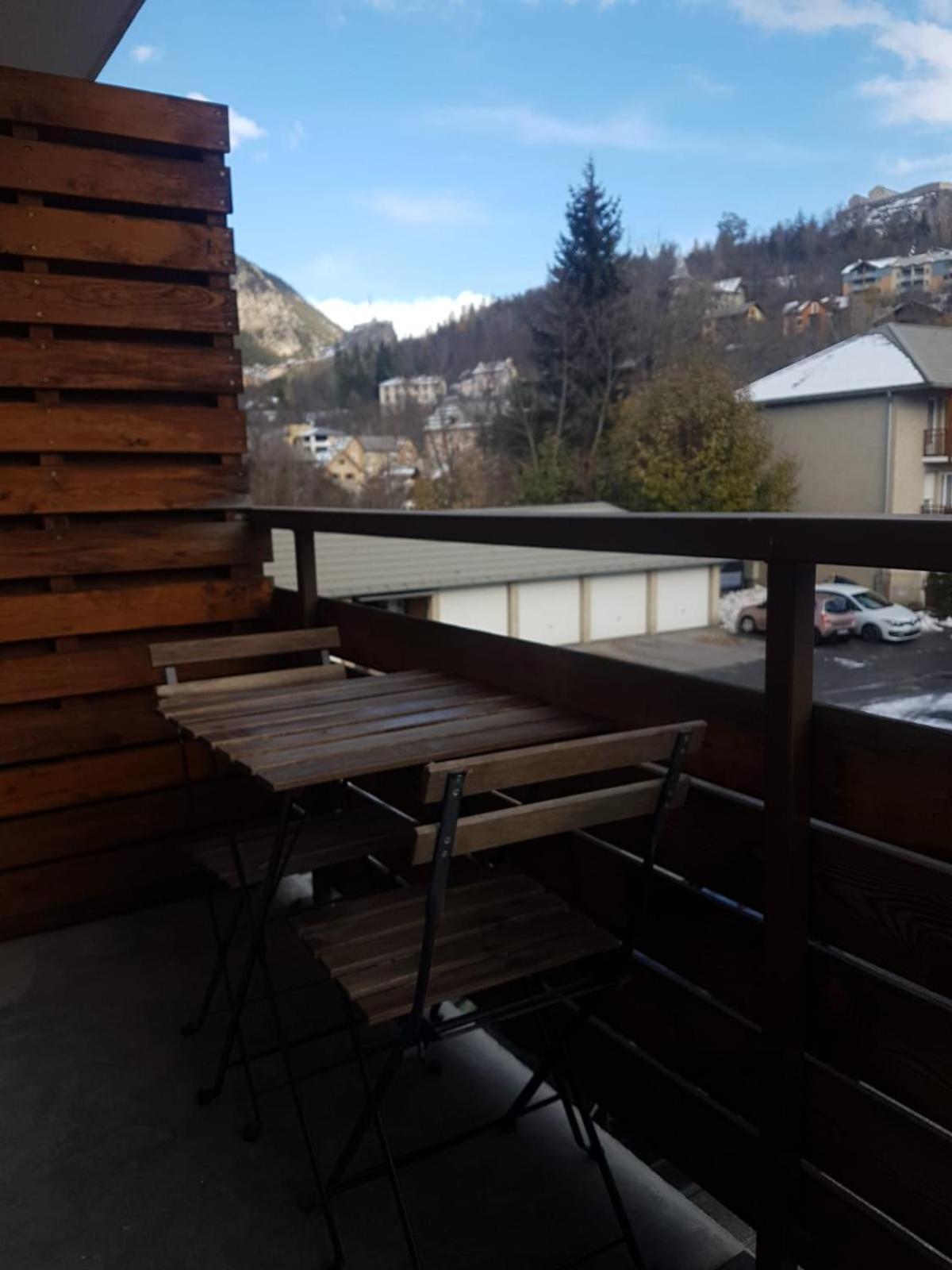 Briancon : Appartement 4-6 Personnes Moderne, Tout Confort. Exteriér fotografie